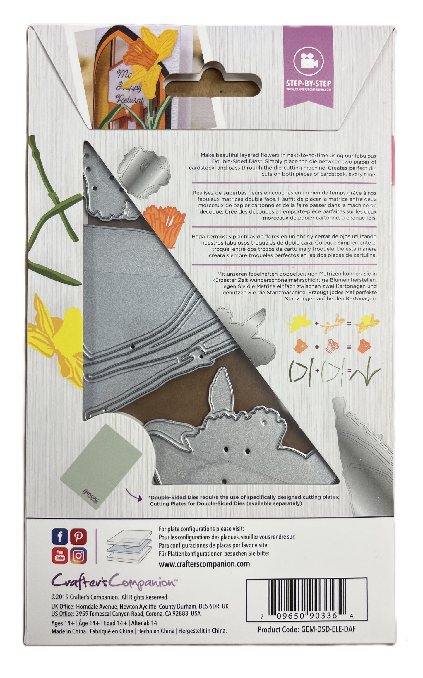 Craft cutting dies with dino design on packaging