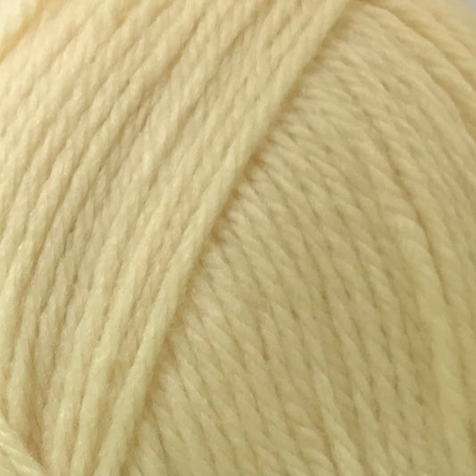 Close-up of light beige yarn