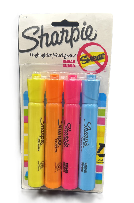 Pack of Sharpie highlighters with a 'No Smear' guard label on a white background