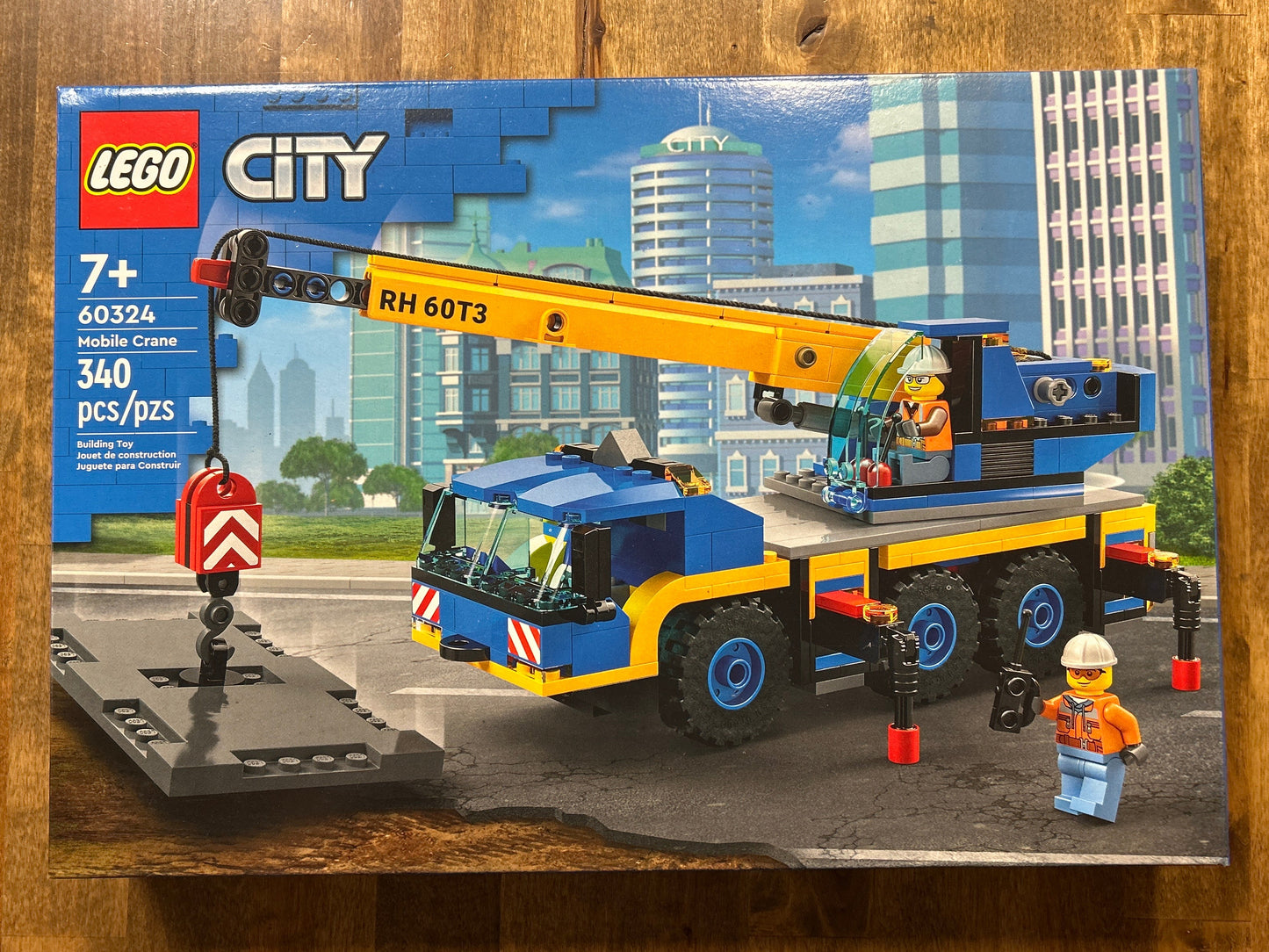 Lego City Mobile Crane Set 60324 - 340 Pieces - NIB Retired