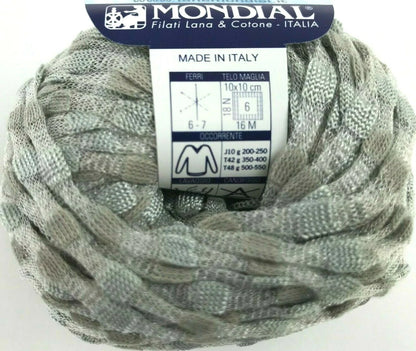 Ball of yarn with a Mondial label on a white background