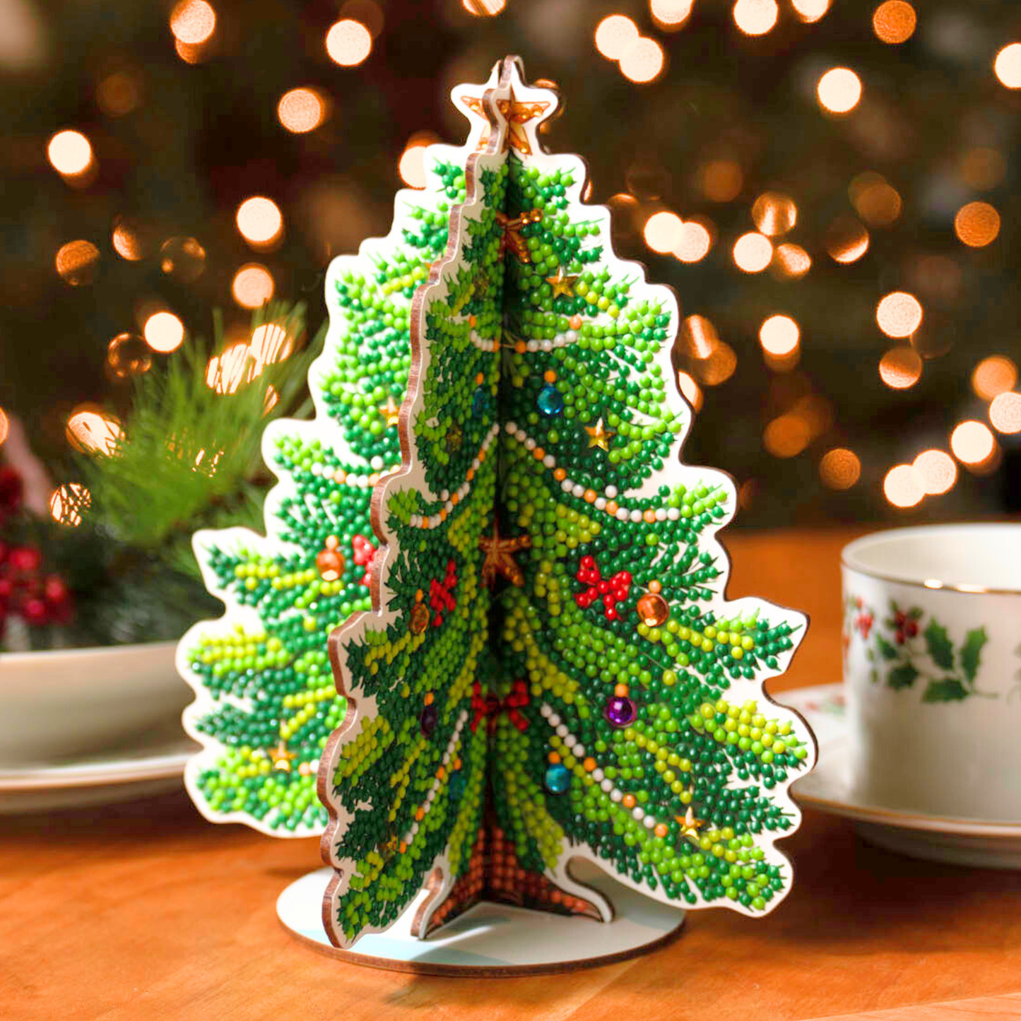 Diamond Dotz Art Kit Christmas Tree Centerpiece 3D Stand-up