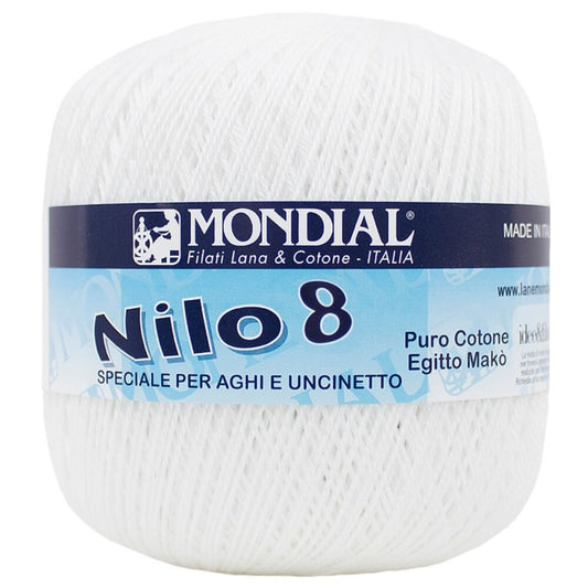 Ball of yarn with Mondial label on a white background