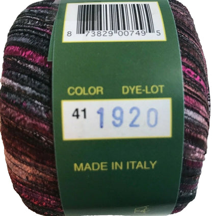 Ball of yarn with a green label displaying color code and 'Made in Italy' text.