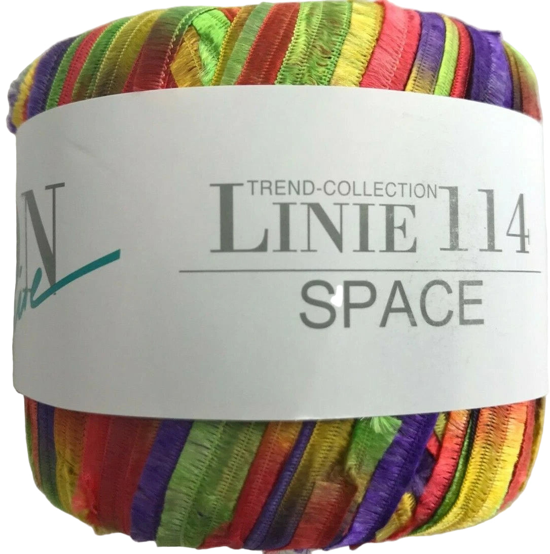 Multicolored yarn ball with 'LINIE 114' label on a white background