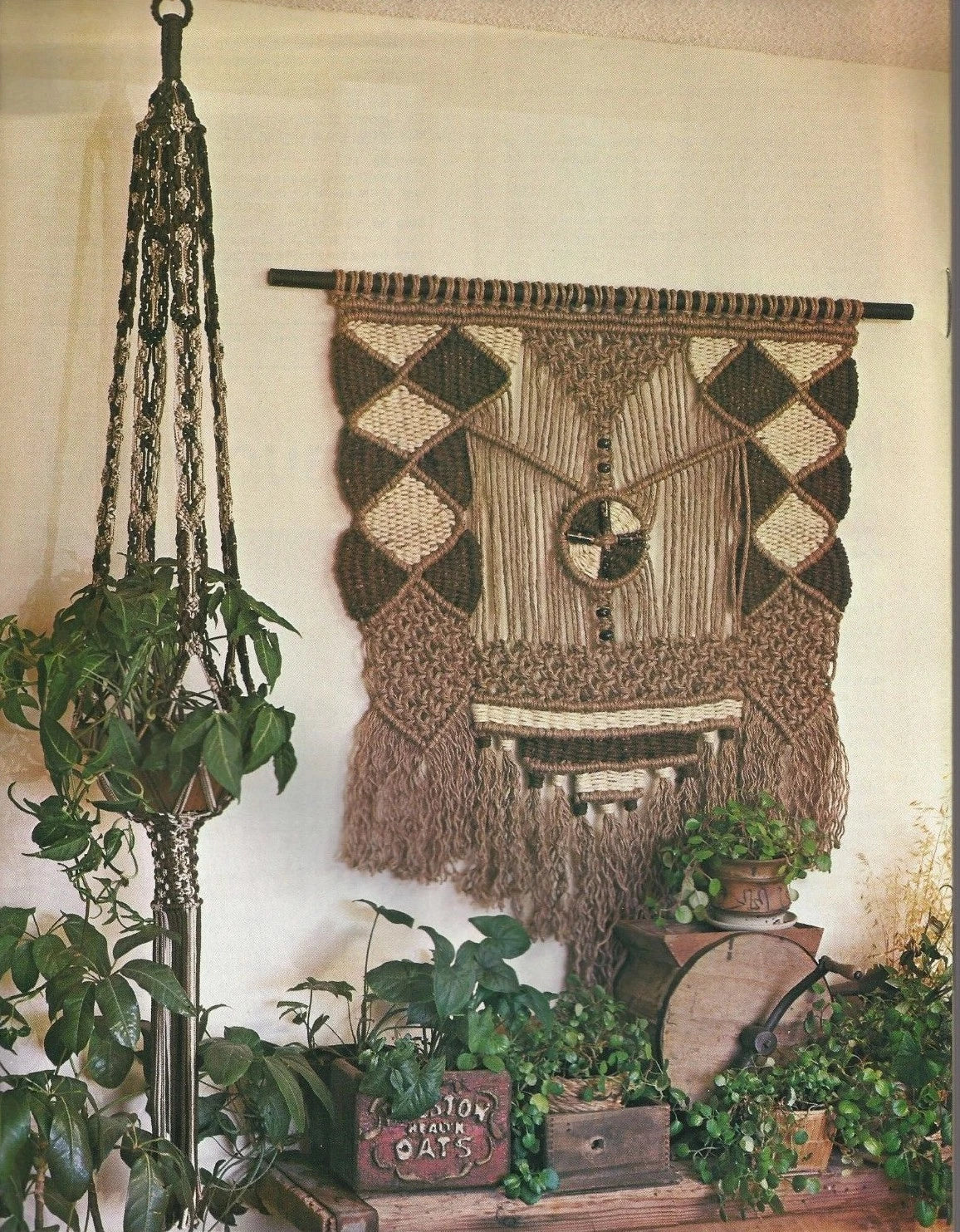 Macrame Ala Carte - Vintage Pattern Booklet